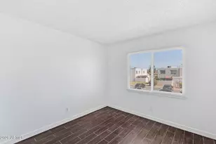 5202 N 42nd Ln, Phoenix, AZ 85019 - Photo 25