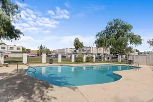 5202 N 42nd Ln, Phoenix, AZ 85019 - Photo 29