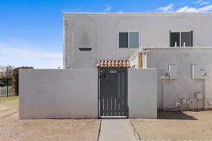 5202 N 42nd Ln, Phoenix, AZ 85019 - Photo 35