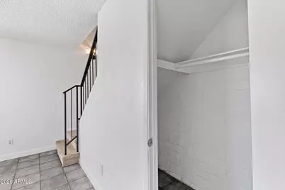 5202 N 42nd Lane, Phoenix, AZ 85019 - Photo 11