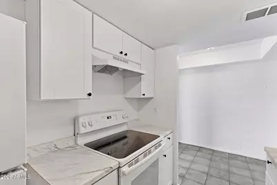 5202 N 42nd Lane, Phoenix, AZ 85019 - Photo 19