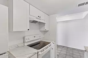 5202 N 42nd Ln, Phoenix, AZ 85019 - Photo 19