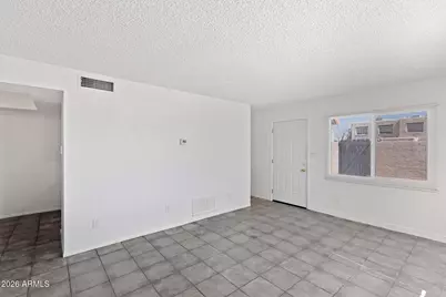 5202 N 42nd Lane, Phoenix, AZ 85019 - Photo 7