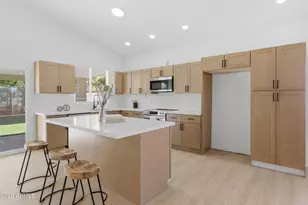 17406 North 22nd St, Phoenix, AZ 85022 - Photo 3