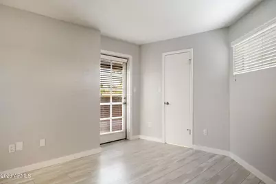 7494 E Earll Drive #304, Scottsdale, AZ 85251 - Photo 11