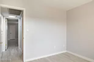 7494 E Earll Dr, Scottsdale, AZ 85251 - Photo 21