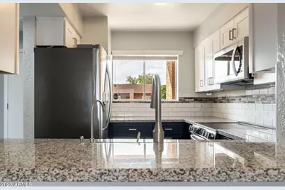 7494 E Earll Drive #304, Scottsdale, AZ 85251 - Photo 5