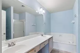 7705 W Tonto Dr, Glendale, AZ 85308 - Photo 9