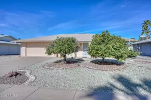 13230 W Hyacinth Dr, Sun City West, AZ 85375 - Photo 5