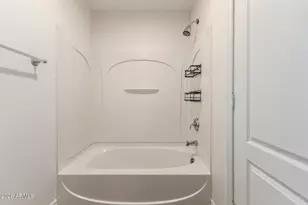 46065 W Meadows Ln, Maricopa, AZ 85139 - Photo 47