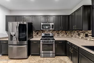 46065 W Meadows Lane, Maricopa, AZ 85139 - Photo 13