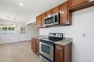 1925 W Amelia Ave, Phoenix, AZ 85015 - Photo 9