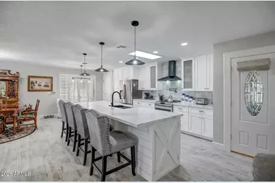 18414 N 104th Avenue, Sun City, AZ 85373 - Photo 7