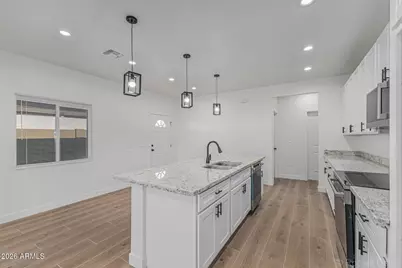 1802 W Carter Road, Phoenix, AZ 85041 - Photo 15