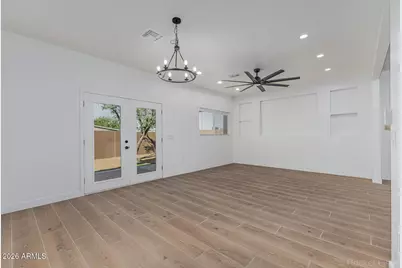 1802 W Carter Road, Phoenix, AZ 85041 - Photo 7