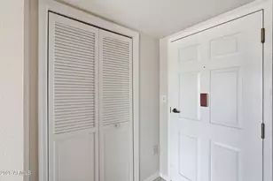 10330 W Thunderbird Blvd, Sun City, AZ 85351 - Photo 19