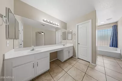 16011 N 35th Drive, Phoenix, AZ 85053 - Photo 33