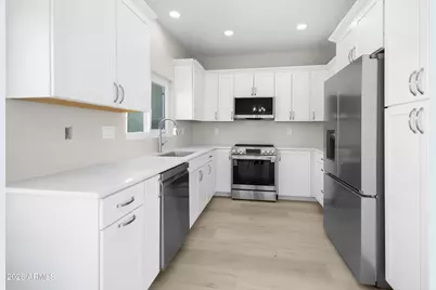 13666 W Antelope Drive, Sun City West, AZ 85375 - Photo 7