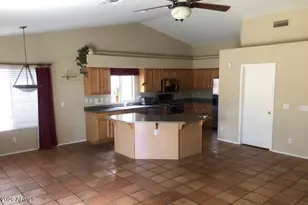 19022 N 24th Pl, Phoenix, AZ 85050 - Photo 3