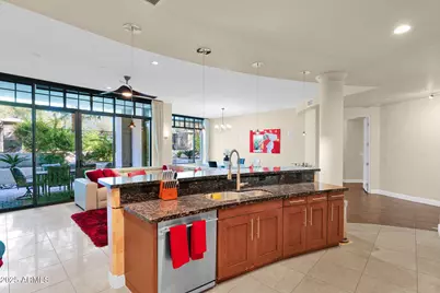 8 Biltmore Estate #Unit 116, Phoenix, AZ 85016 - Photo 13