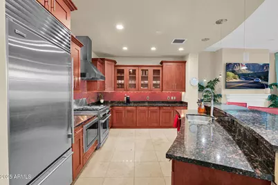 8 Biltmore Estate #Unit 116, Phoenix, AZ 85016 - Photo 11