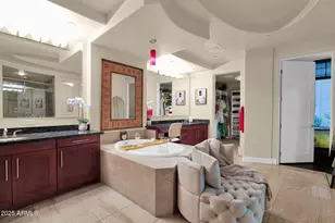 8 Biltmore Estate, Phoenix, AZ 85016 - Photo 25