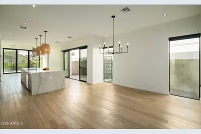 1729 E Winchcomb Drive, Phoenix, AZ 85022 - Photo 9