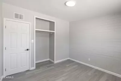 4230 N 49th Drive, Phoenix, AZ 85031 - Photo 19