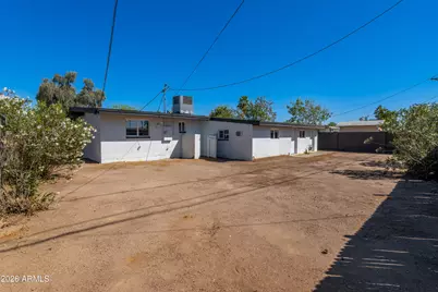 4230 N 49th Drive, Phoenix, AZ 85031 - Photo 33