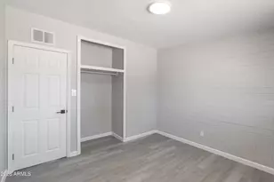 4230 N 49th Dr, Phoenix, AZ 85031 - Photo 21