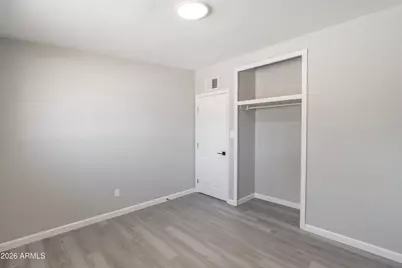 4230 N 49th Drive, Phoenix, AZ 85031 - Photo 23