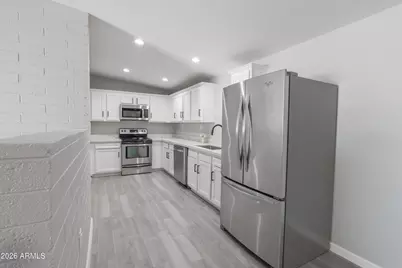 4230 N 49th Drive, Phoenix, AZ 85031 - Photo 13