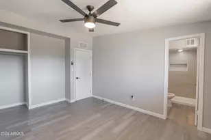 4230 N 49th Dr, Phoenix, AZ 85031 - Photo 17