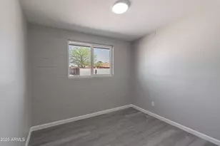 4230 N 49th Dr, Phoenix, AZ 85031 - Photo 25