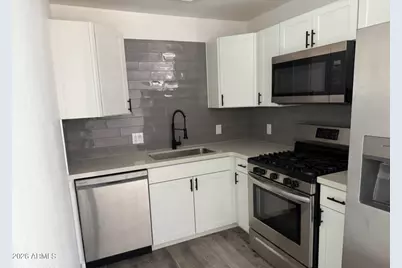 5039 N 18th Avenue #3, Phoenix, AZ 85015 - Photo 5