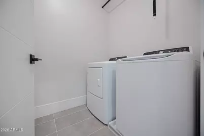 142 E Hearne Way, Gilbert, AZ 85234 - Photo 27