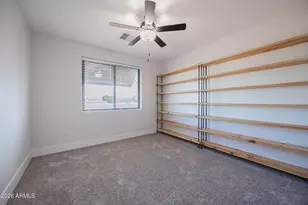 142 E Hearne Way, Gilbert, AZ 85234 - Photo 25