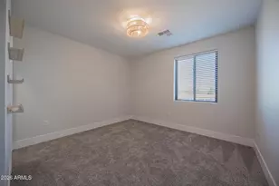 142 E Hearne Way, Gilbert, AZ 85234 - Photo 23