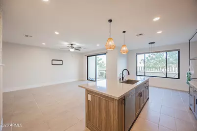 142 E Hearne Way, Gilbert, AZ 85234 - Photo 13