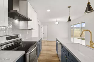 7734 N 34th Ave, Phoenix, AZ 85051 - Photo 19