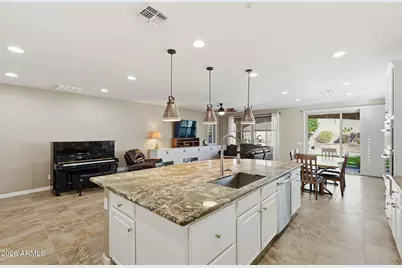 12932 W Cassia Trail, Peoria, AZ 85383 - Photo 11