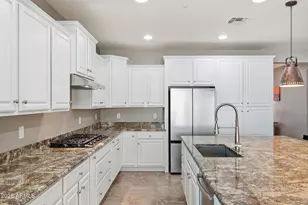 12932 W Cassia Trail, Peoria, AZ 85383 - Photo 7