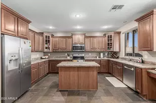 16617 S 27th Ln, Phoenix, AZ 85045 - Photo 3
