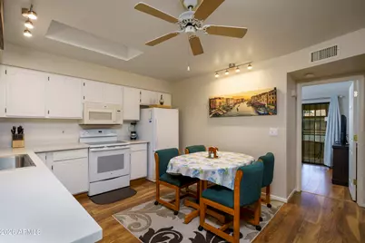 2064 S Farnsworth Drive #15, Mesa, AZ 85209 - Photo 7