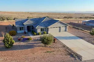 6757 E Vaquero Circle, Hereford, AZ 85615 - Photo 3