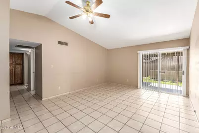 5227 W Poinsettia Drive, Glendale, AZ 85304 - Photo 3