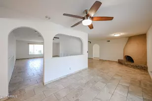 10624 N 25th St, Phoenix, AZ 85028 - Photo 11