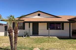 8423 N 55th Dr, Glendale, AZ 85302 - Photo 1
