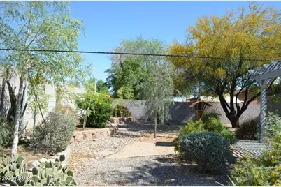 9614 W Echo Lane, Peoria, AZ 85345 - Photo 35