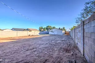 604 E South Ave, Buckeye, AZ 85326 - Photo 25